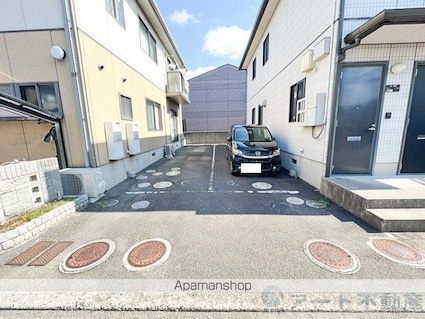 グランコート久万ノ台　Ａ棟[2LDK/60.98m2]の駐車場2