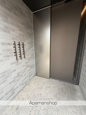 プライムメゾン入谷の玄関写真