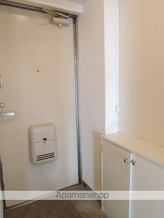 東京都世田谷区松原５丁目[1DK/29.75m2]の玄関