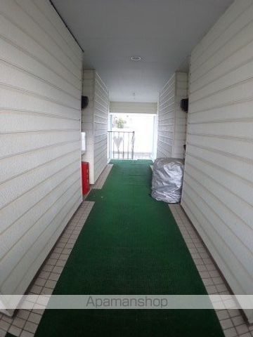 パレスアクアマリンの玄関写真