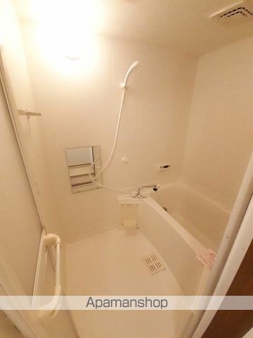 プラスペラティDの内装写真