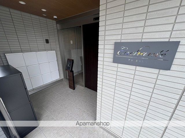 アン シャンテの玄関写真