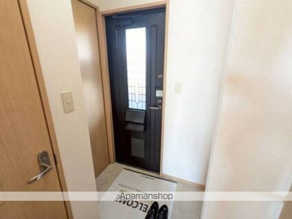 ローリエＫ[1LDK/33.39m2]の玄関