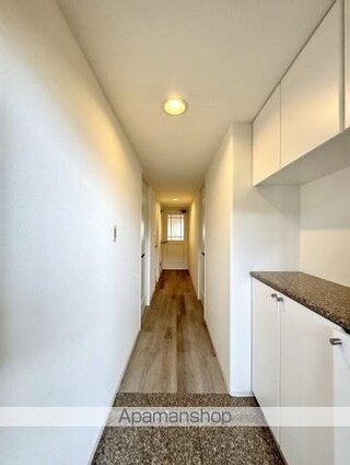 アルファシティ屋島五番館[3LDK/74.13m2]の玄関