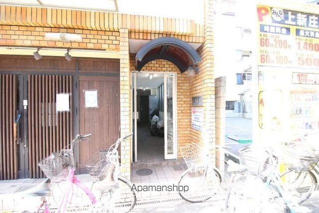 ビラ小松の玄関写真