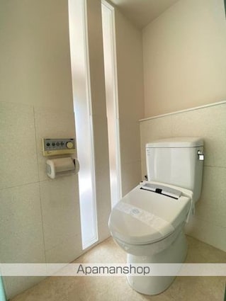 コリドールエスト[1R/41.44m2]のトイレ