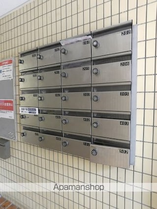 メゾン・ド・レコルテ[1R/13.11m2]の共用部3