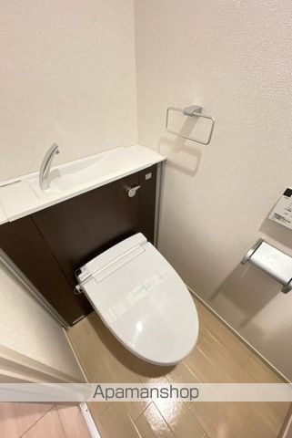 グリンデルヴァルトの内装写真