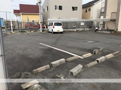 湖琴マンション[2DK/40m2]の駐車場