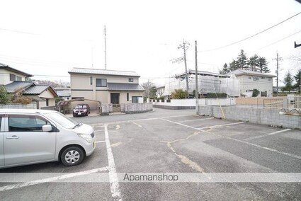 サンハイツ大成[1K/28m2]の駐車場