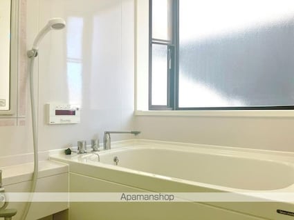 金が谷戸建[3LDK/75.2m2]のバス