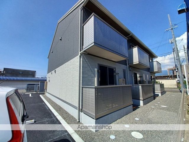 CALMO LUNAの外観写真