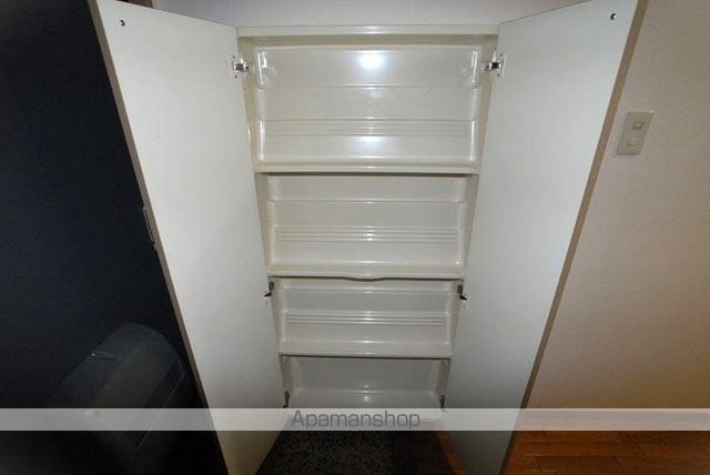 シャリテ中島の内装写真