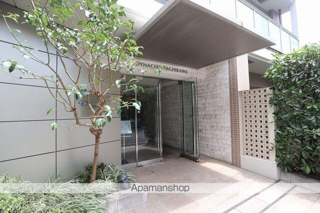 東京都立川市曙町３丁目[1K/30.73m2]のエントランス