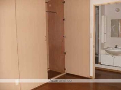 レオパレスＢｕｎｇａ　ｒａｙａ　Ｄｕａ[2DK/44.57m2]の収納