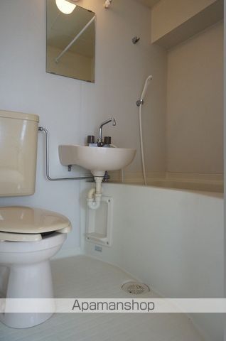 スタジオ108レザン中桜塚の内装写真