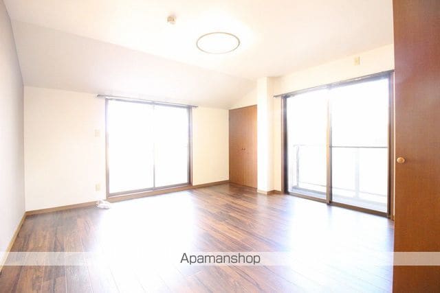 セゾンHOUKANの内装写真