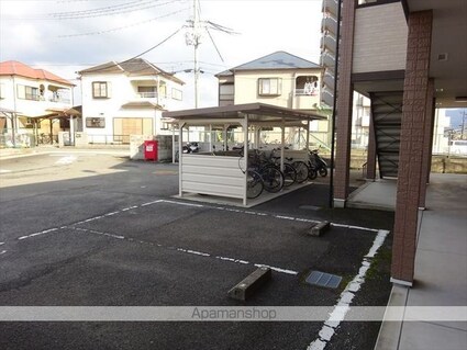 和歌山県岩出市西国分[1K/28m2]のエントランス