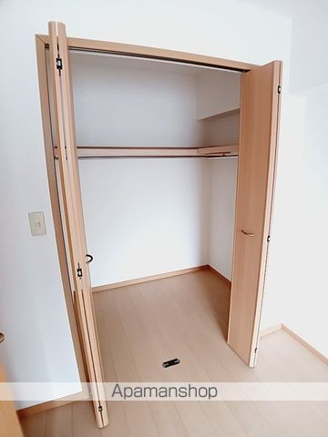 ラルジュ・ロジュマンの内装写真