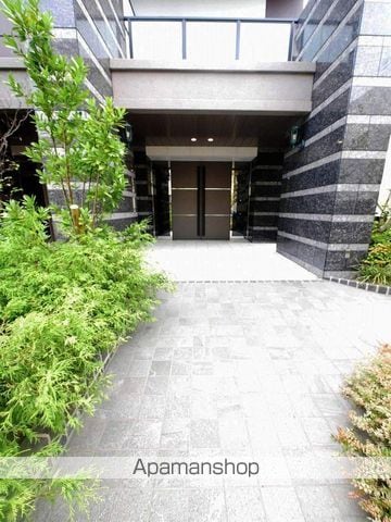 幸 COURT TSUKAMOTOの玄関写真