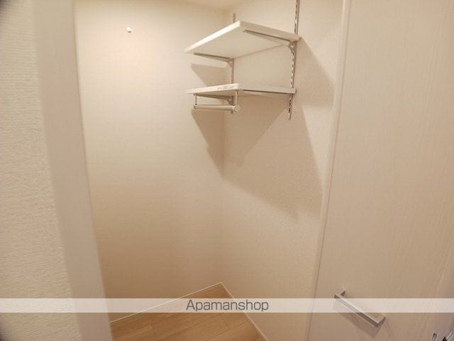 ヴェルディアーレ IIの内装写真