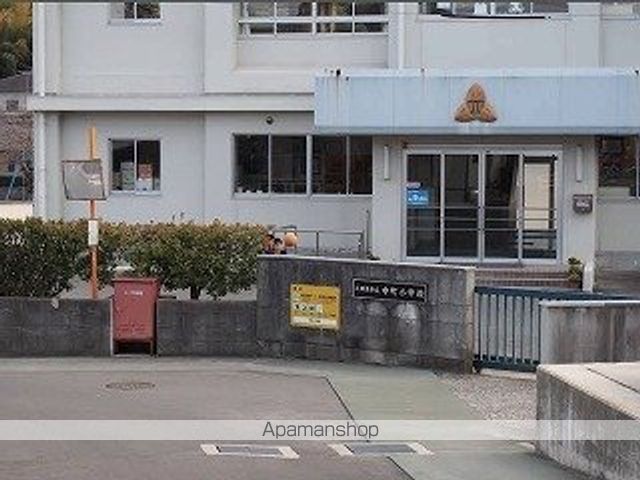 ルミナーレBの周辺写真