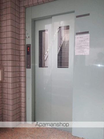 メゾンイシケンの外観写真