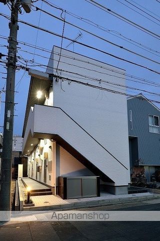 イーグルの外観写真