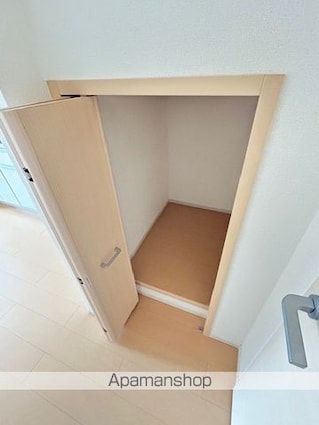 コーポ勢多Ⅵ番館[2LDK/70.35m2]の内装3