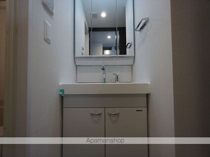 愛知県名古屋市東区葵２丁目[1DK/26.31m2]の洗面所