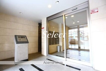 神奈川県横浜市南区通町２丁目[1K/21.75m2]のエントランス