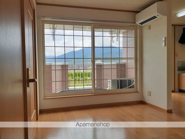 アデリーヌの内装写真
