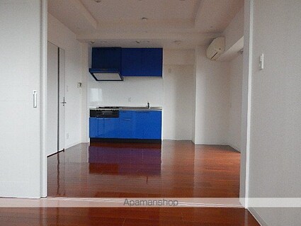 愛知県名古屋市北区城見通３丁目[1LDK/45.51m2]のリビング・居間