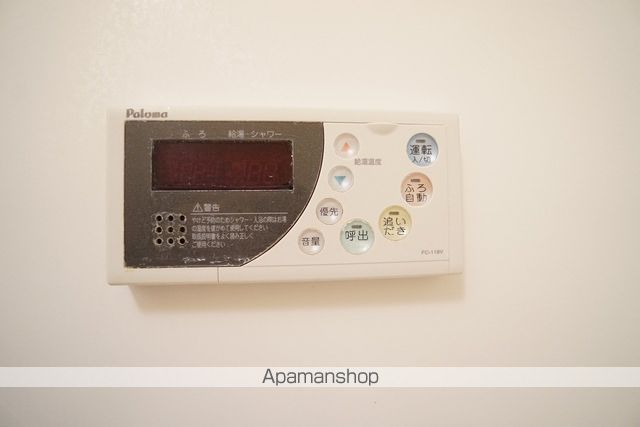 エヴァグリーンの内装写真