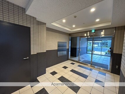 ディアメゾン新白島駅[1LDK/43.09m2]の共用部2