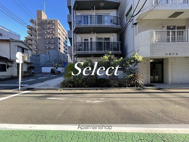 LOG横浜駅東の外観写真