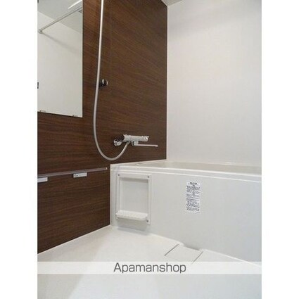 ＬＩＢＴＨ吉塚Ⅱ[1R/27.3m2]のバス