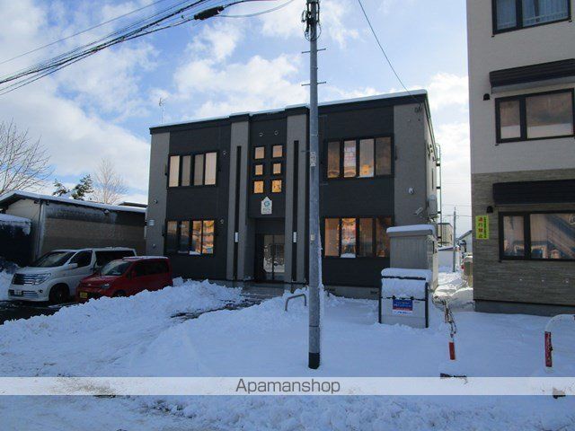 ルミエール菊水上町4—2の外観写真