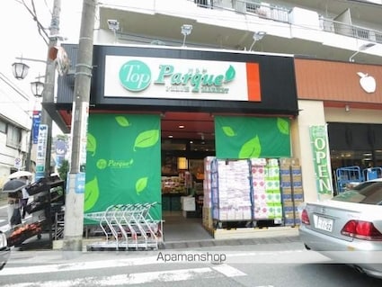 ペアレット[3LDK/79.33m2]の周辺1