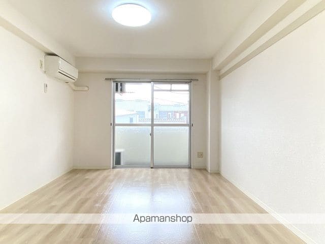 グローリー尚徳の内装写真