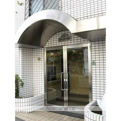 グリーンコート弦巻[1R/16.78m2]のエントランス