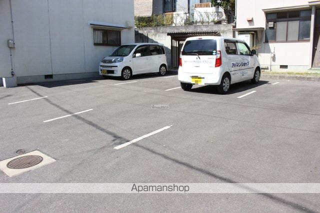 サンヒルズ尾道の玄関写真