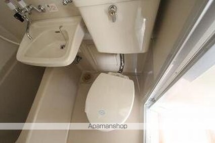 メゾンド西宝町[1R/20.72m2]のトイレ