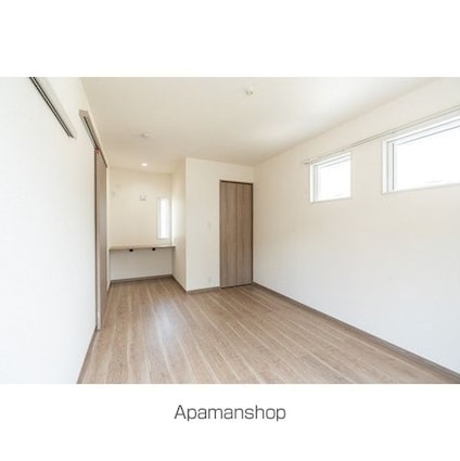 上北沢１丁目貸家２号棟[3LDK/86.94m2]の内装