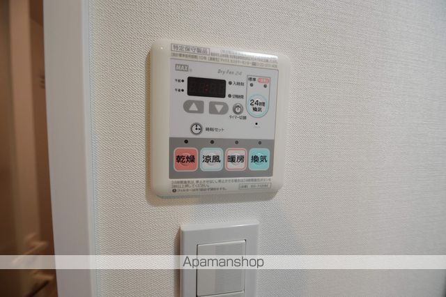 レアライズ綾瀬の内装写真