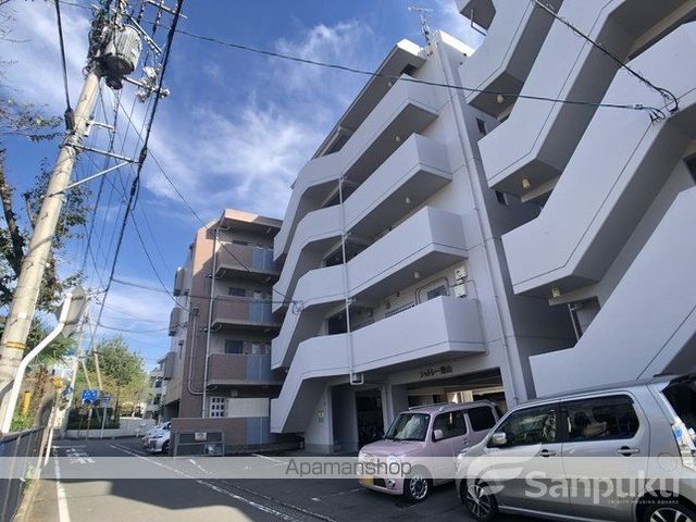 シャトレー築山の外観写真