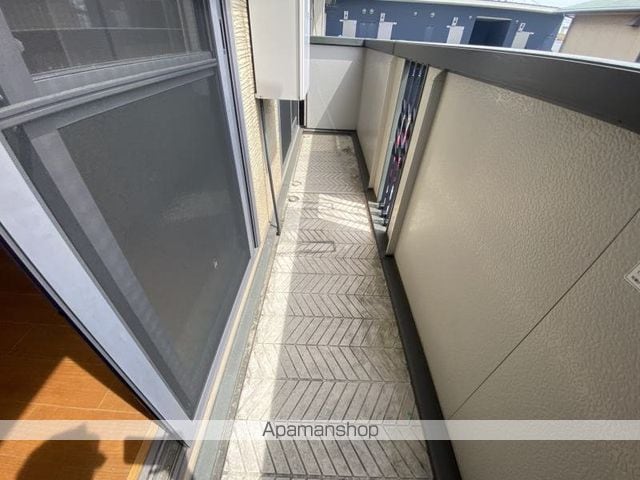 ファミール田井城 C棟の内装写真