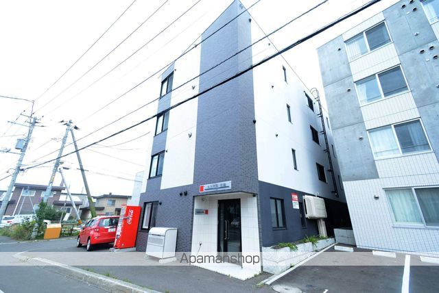 カステル美園の外観写真