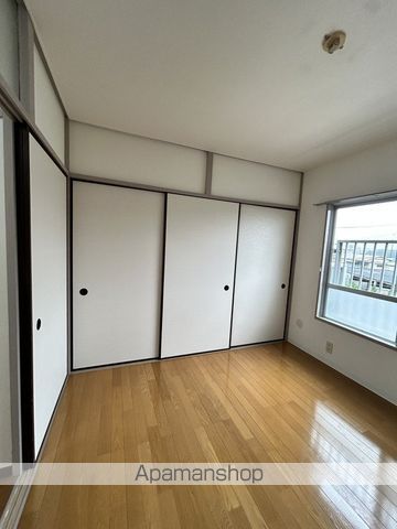 メゾン江坂の内装写真