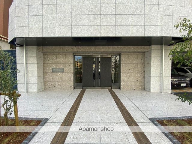 PRESSANCE塚本ベラビィの玄関写真